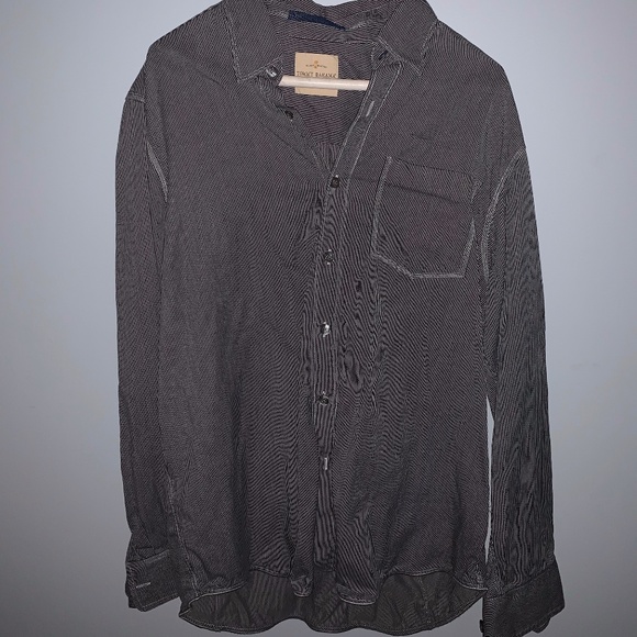 Size M Tommy Bahama Button Down Shirt - Picture 1 of 4